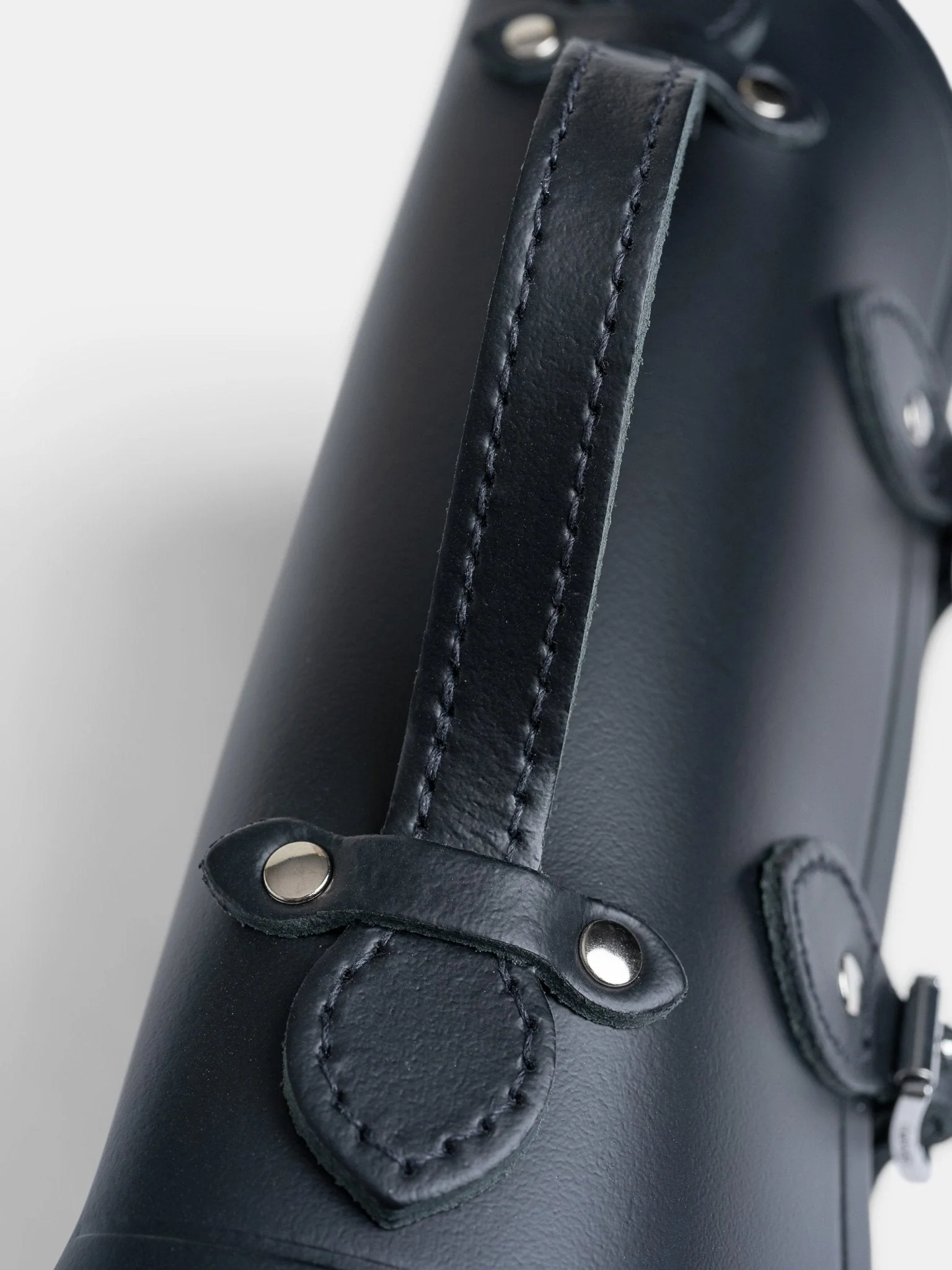 The Mini - Black - Image 9