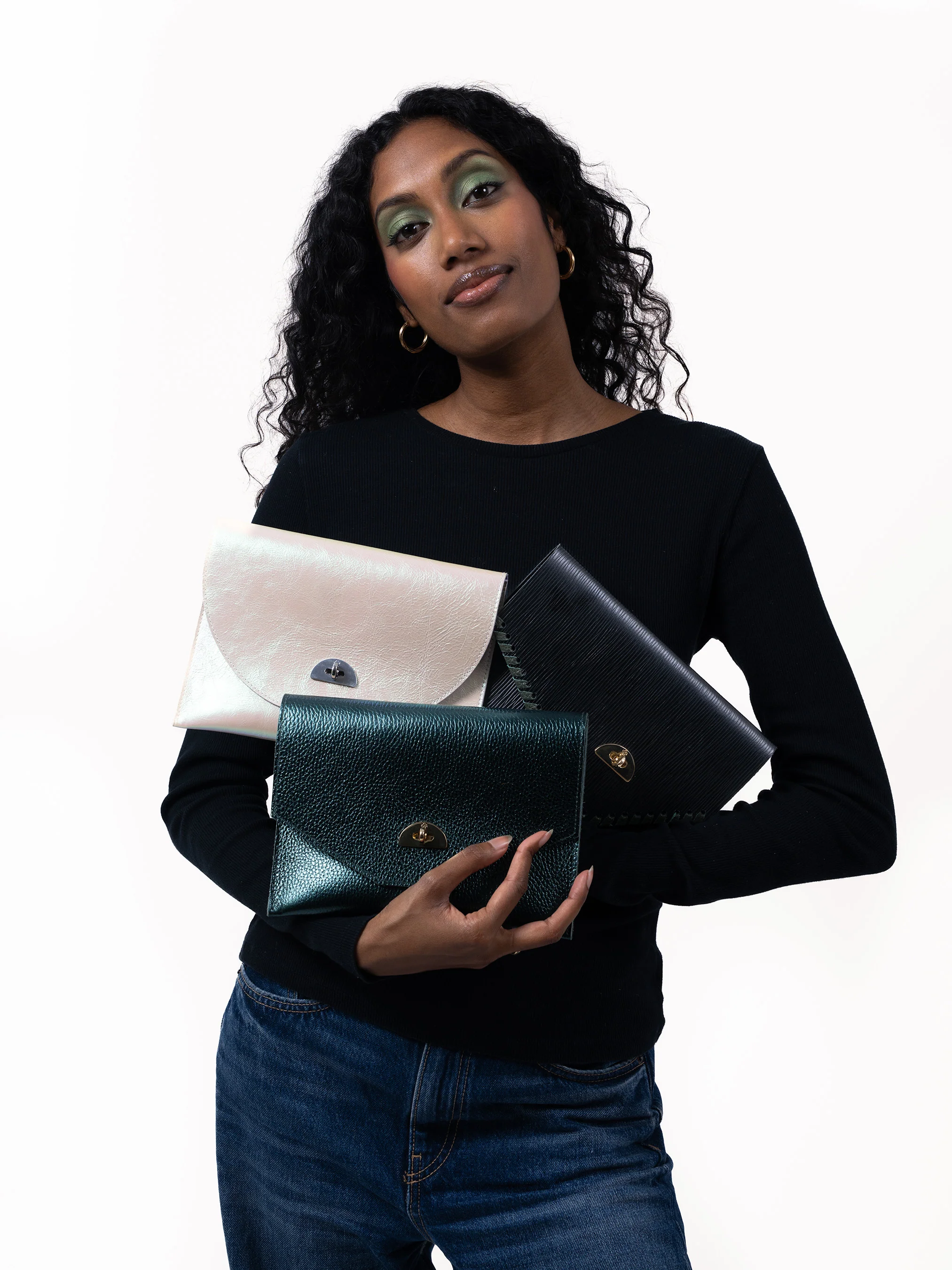 The Twist Lock Pouch - Metallic Emerald - Image 2