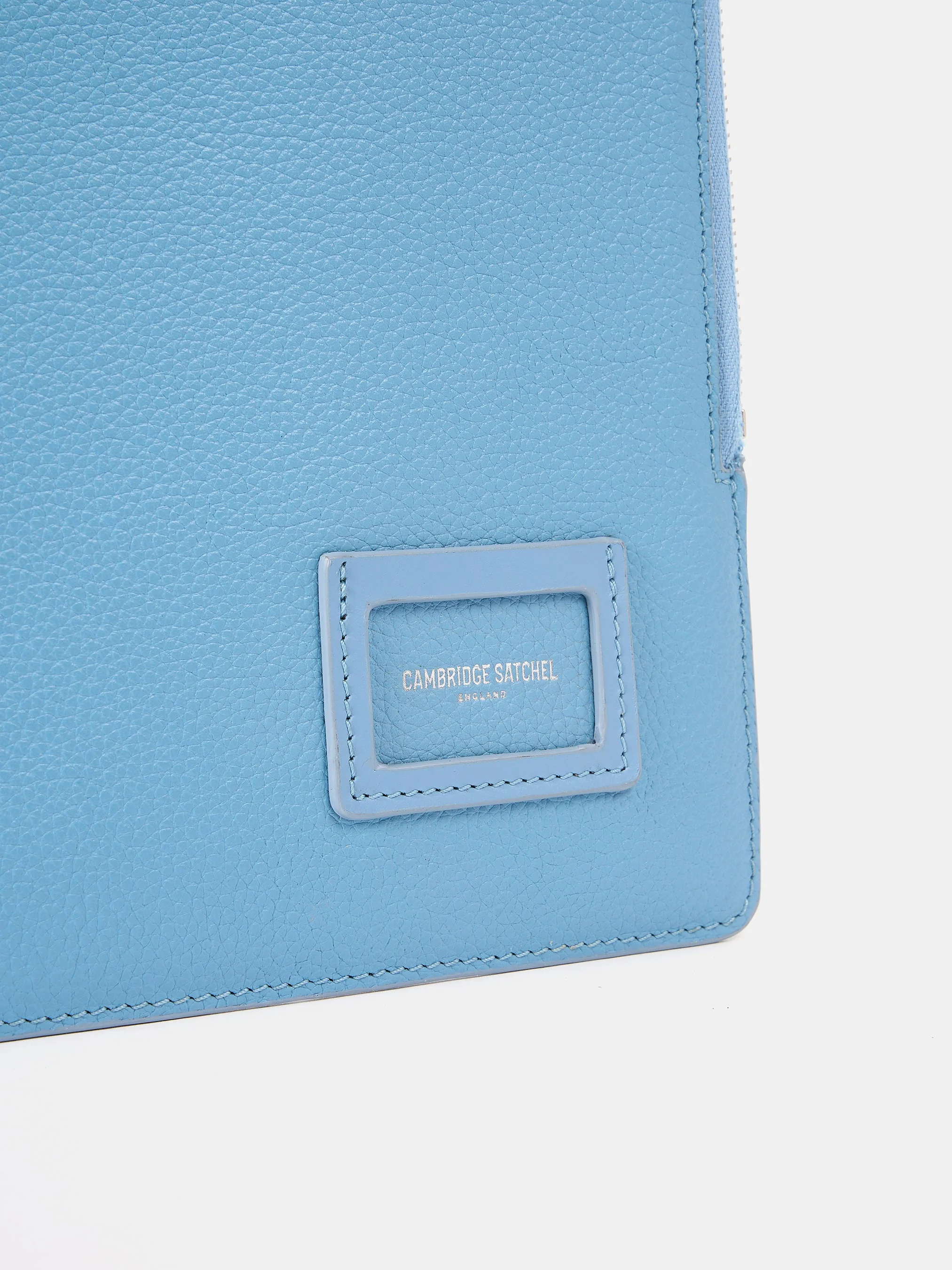The Zipped Folio - Cloud Blue Calf Grain - Image 5